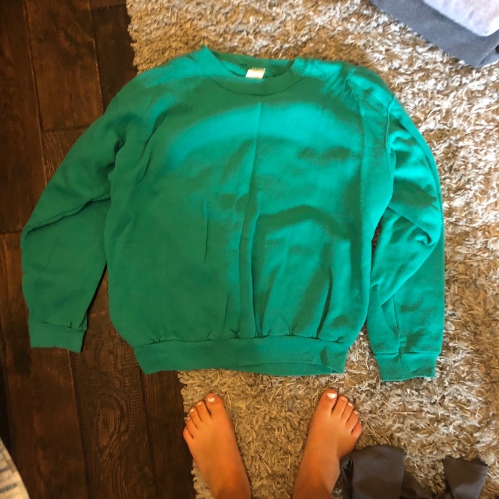 Turquoise crewneck sweatshirt